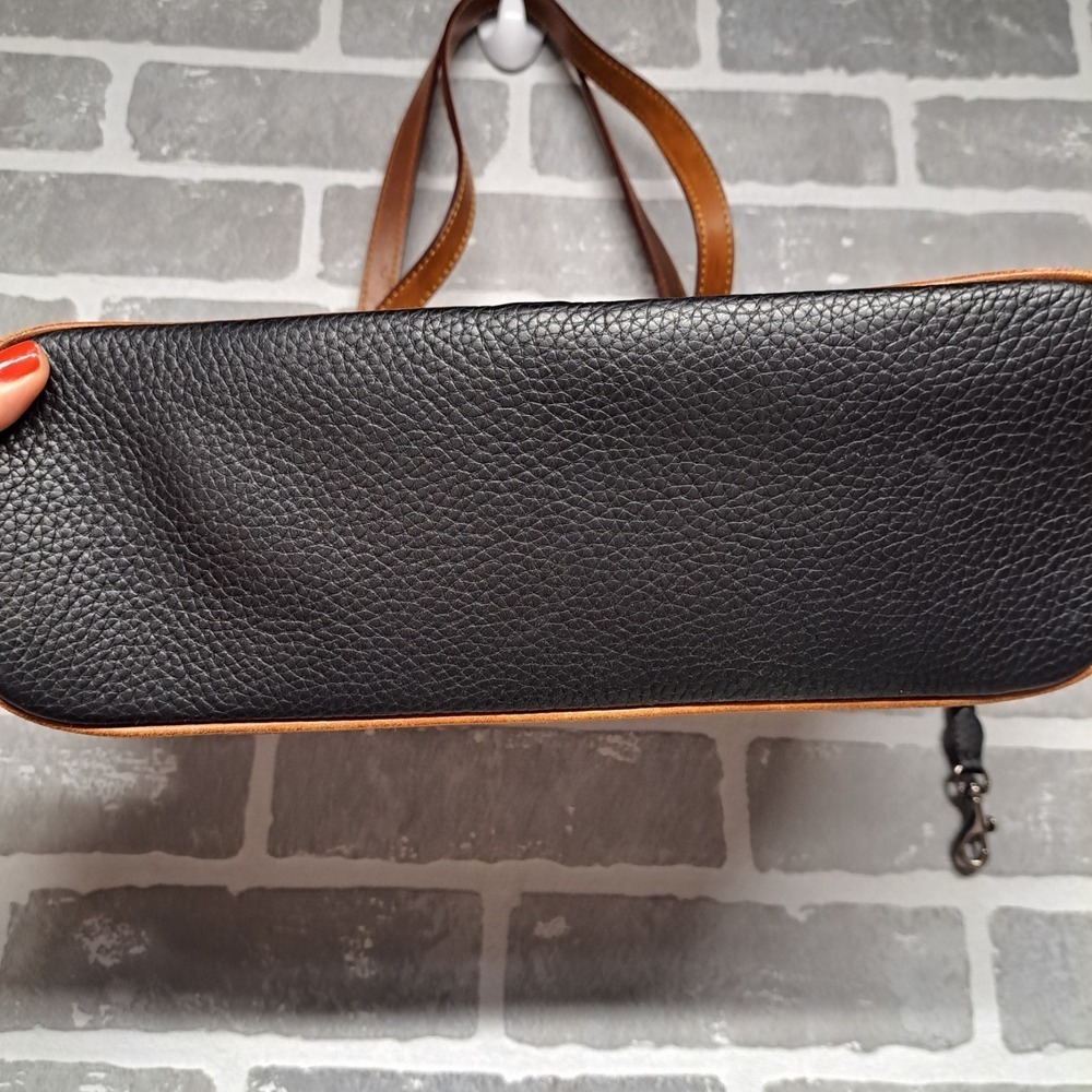 Dooney & Bourke Womens Leather Black and Tan Classic Pebble Medium Tote Bag‎ - Picture 7 of 8